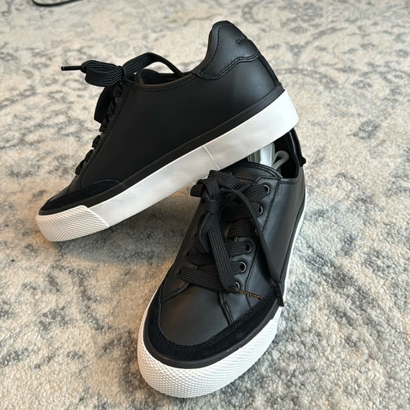 rag & bone Shoes - NWT Rag & Bone Army Low Black Leather - 37.5